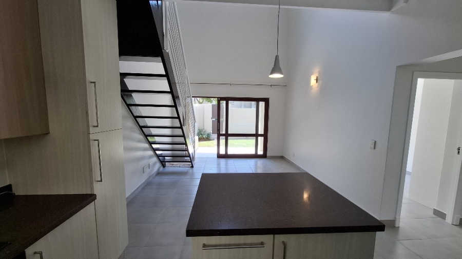 To Let 2 Bedroom Property for Rent in Fourways Gauteng