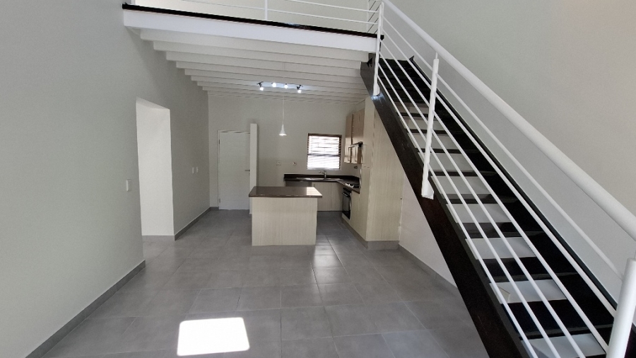 To Let 2 Bedroom Property for Rent in Fourways Gauteng