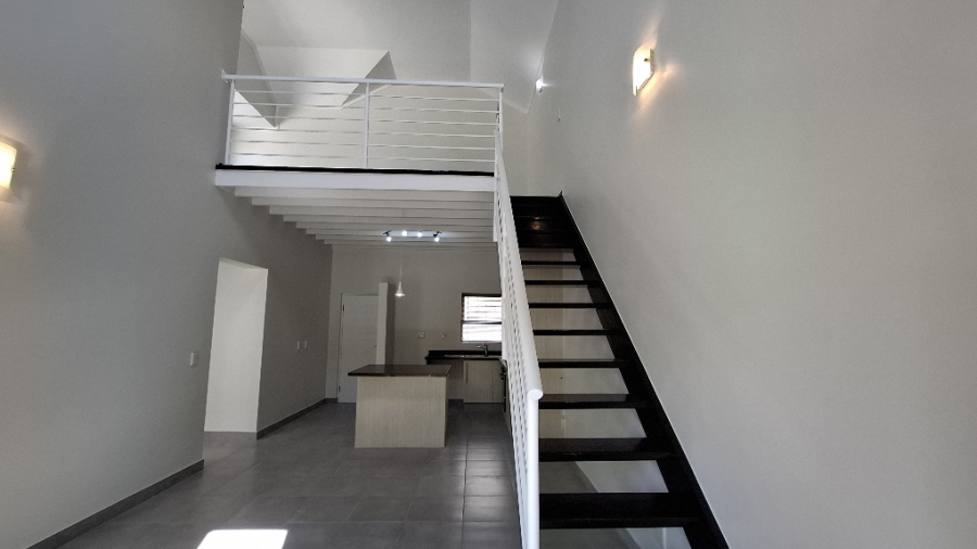 To Let 2 Bedroom Property for Rent in Fourways Gauteng