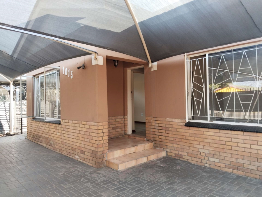 6 Bedroom Property for Sale in Daspoort Gauteng