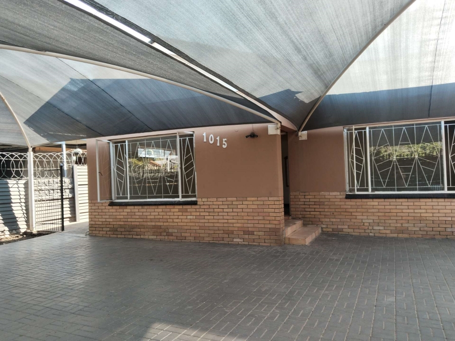 6 Bedroom Property for Sale in Daspoort Gauteng