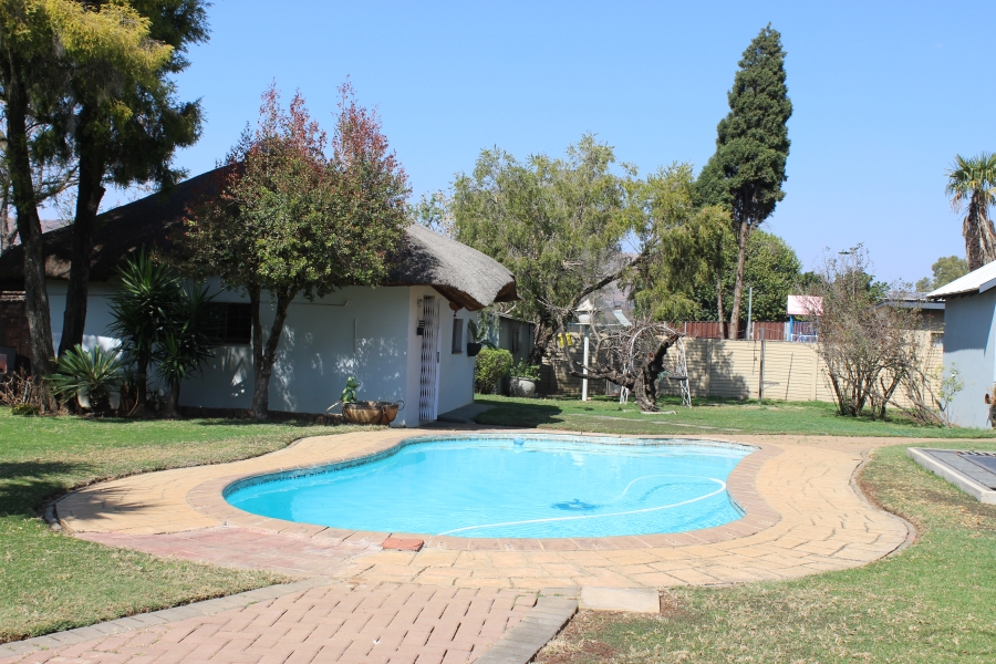 6 Bedroom Property for Sale in Swacina Park A H Gauteng