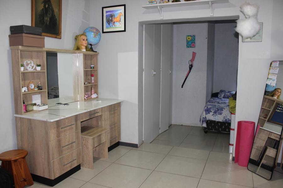 6 Bedroom Property for Sale in Swacina Park A H Gauteng