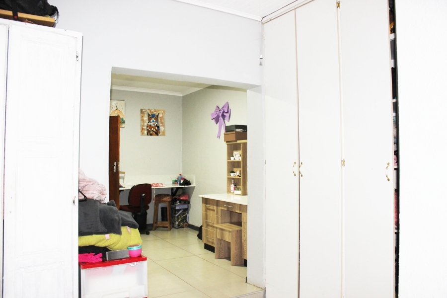 6 Bedroom Property for Sale in Swacina Park A H Gauteng