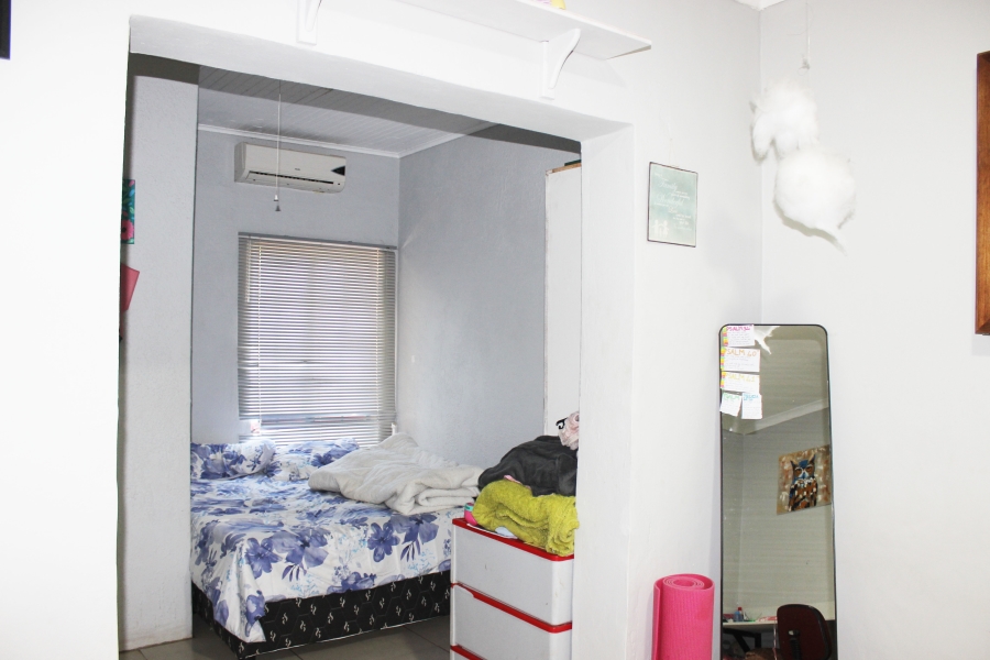 6 Bedroom Property for Sale in Swacina Park A H Gauteng