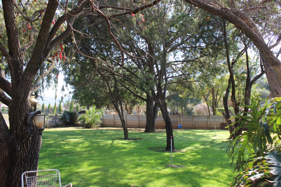 6 Bedroom Property for Sale in Swacina Park A H Gauteng