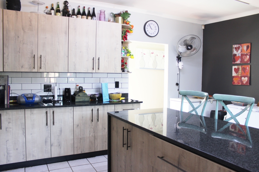6 Bedroom Property for Sale in Swacina Park A H Gauteng