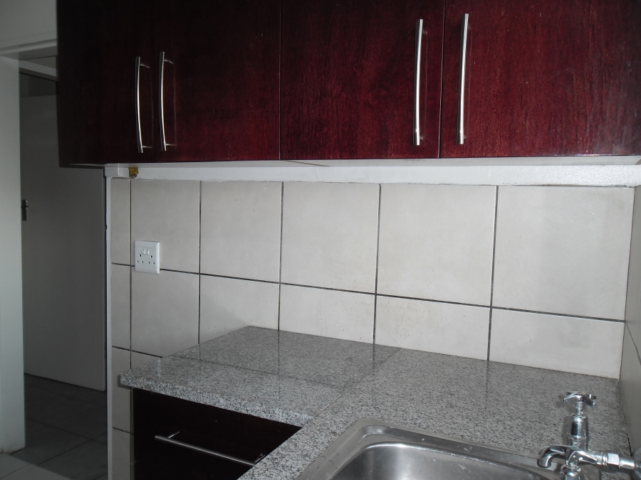 To Let 2 Bedroom Property for Rent in Ferndale Gauteng