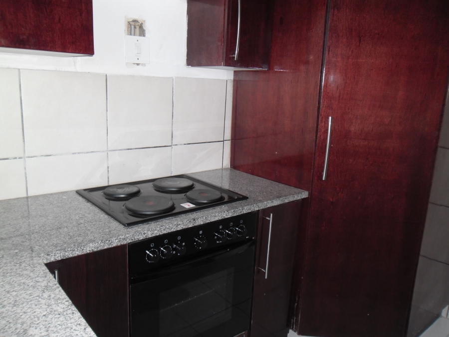 To Let 2 Bedroom Property for Rent in Ferndale Gauteng