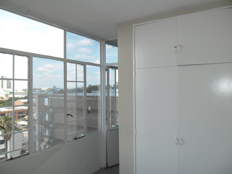 To Let 2 Bedroom Property for Rent in Ferndale Gauteng