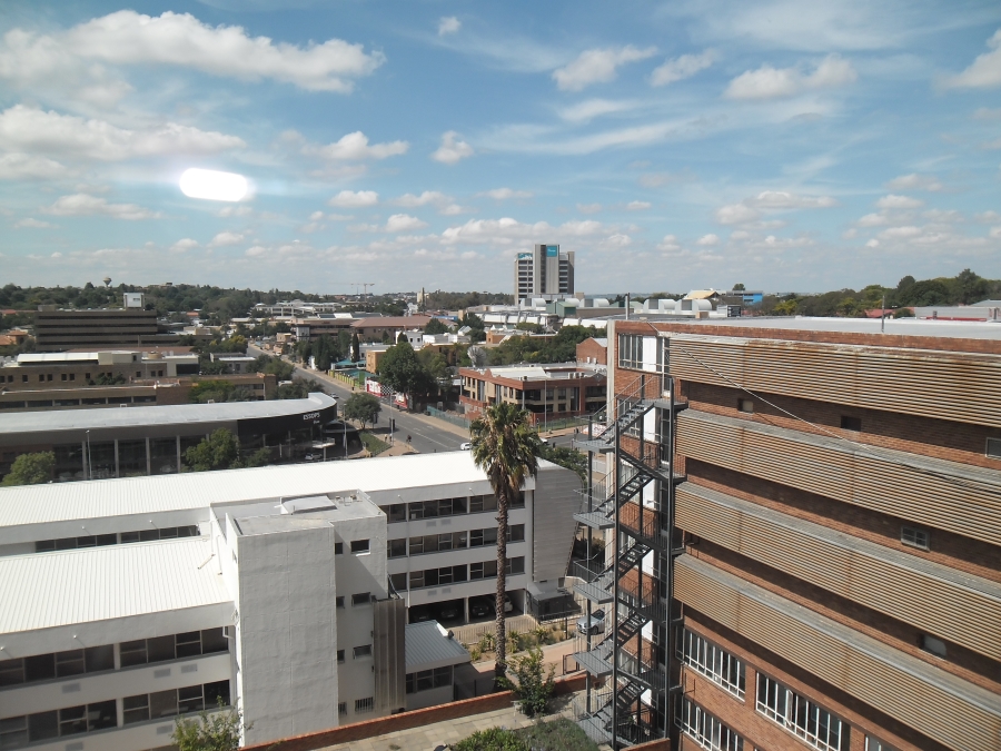 To Let 2 Bedroom Property for Rent in Ferndale Gauteng