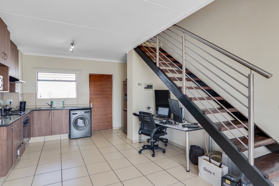 3 Bedroom Property for Sale in Barbeque Downs Gauteng