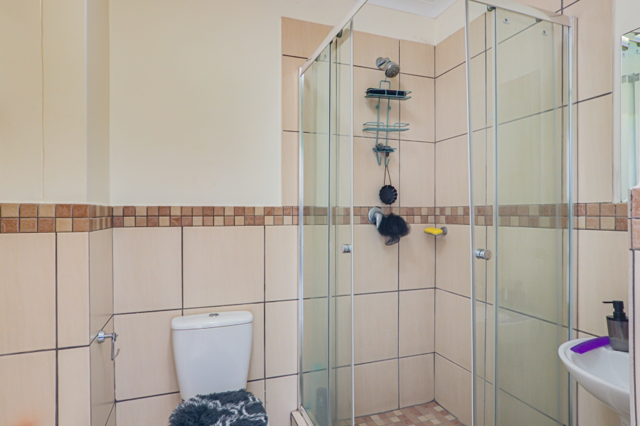 3 Bedroom Property for Sale in Barbeque Downs Gauteng