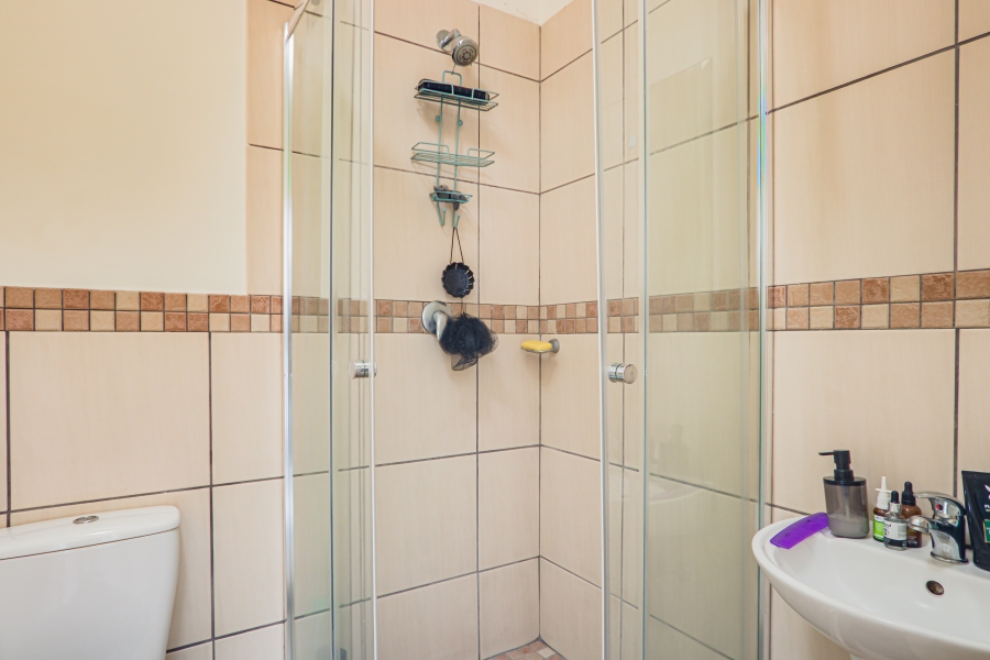 3 Bedroom Property for Sale in Barbeque Downs Gauteng