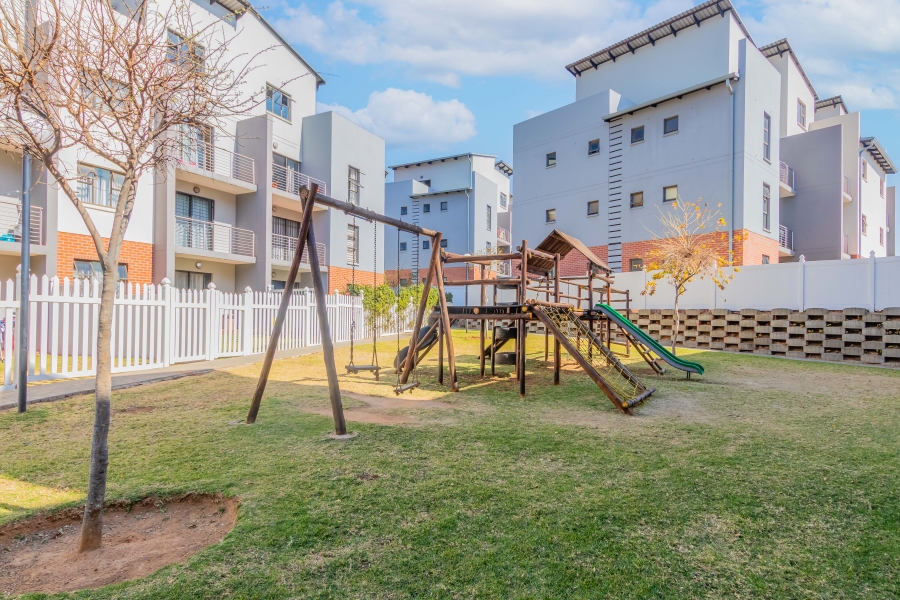 3 Bedroom Property for Sale in Barbeque Downs Gauteng