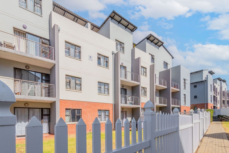 3 Bedroom Property for Sale in Barbeque Downs Gauteng