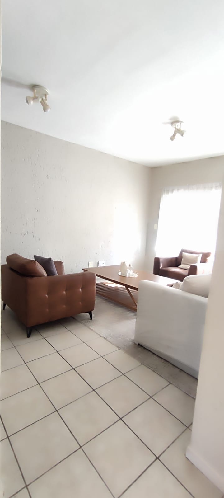 To Let 2 Bedroom Property for Rent in Lonehill Gauteng