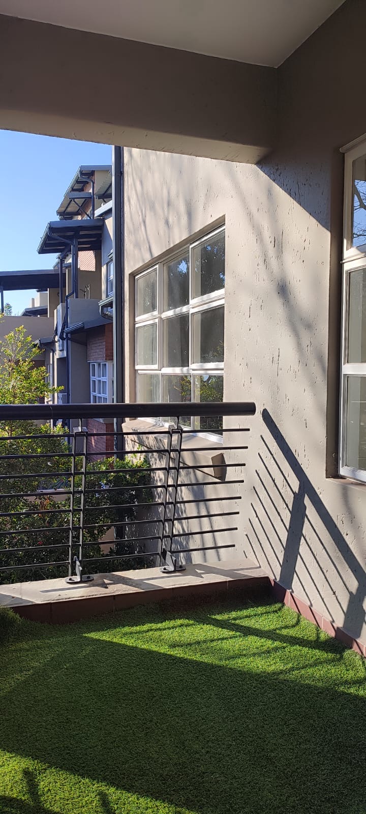 To Let 2 Bedroom Property for Rent in Lonehill Gauteng