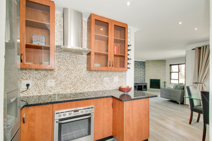 To Let 4 Bedroom Property for Rent in Craigavon Gauteng