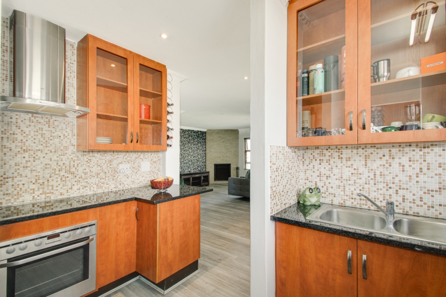 To Let 4 Bedroom Property for Rent in Craigavon Gauteng
