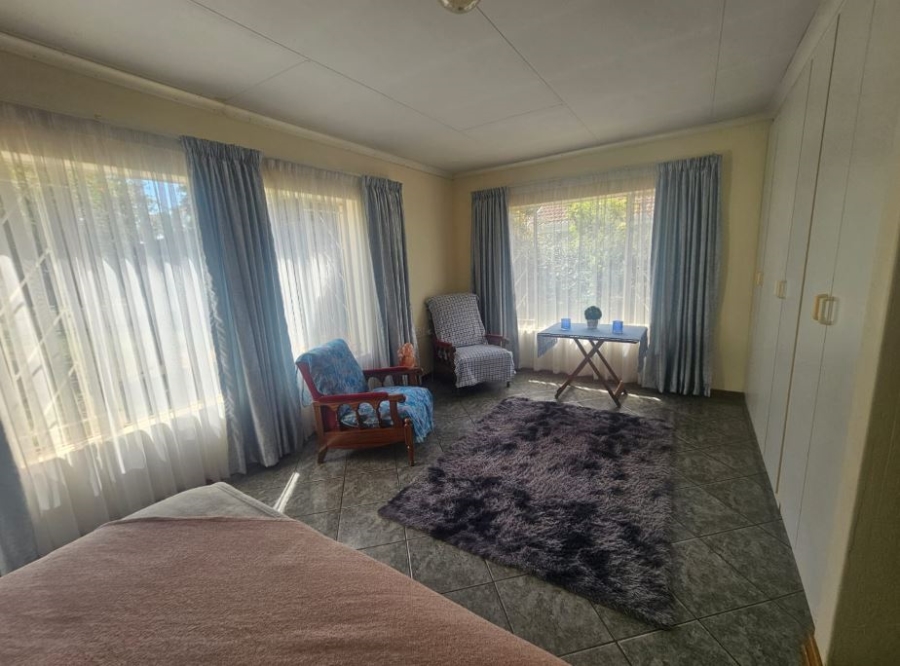 3 Bedroom Property for Sale in Helikonpark Gauteng
