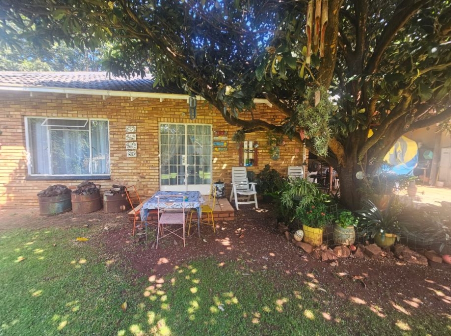 3 Bedroom Property for Sale in Helikonpark Gauteng