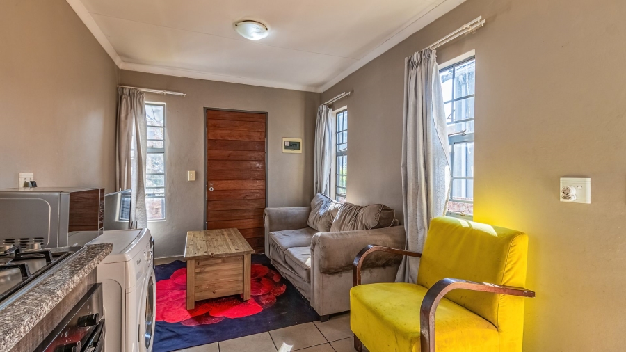 2 Bedroom Property for Sale in South Hills Gauteng