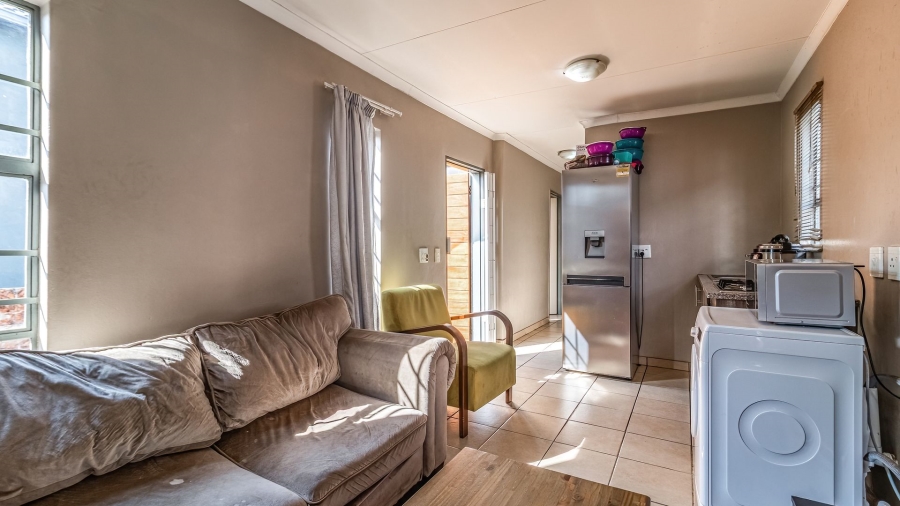2 Bedroom Property for Sale in South Hills Gauteng