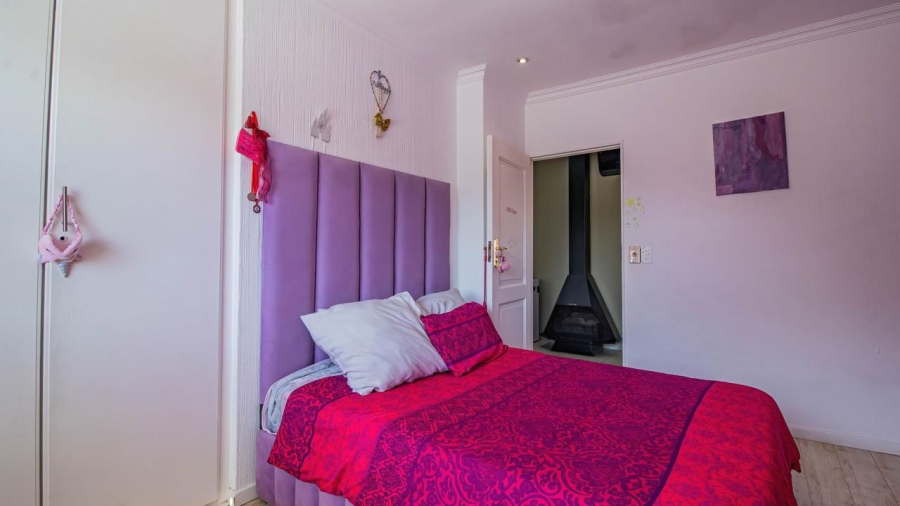 4 Bedroom Property for Sale in Bassonia Gauteng