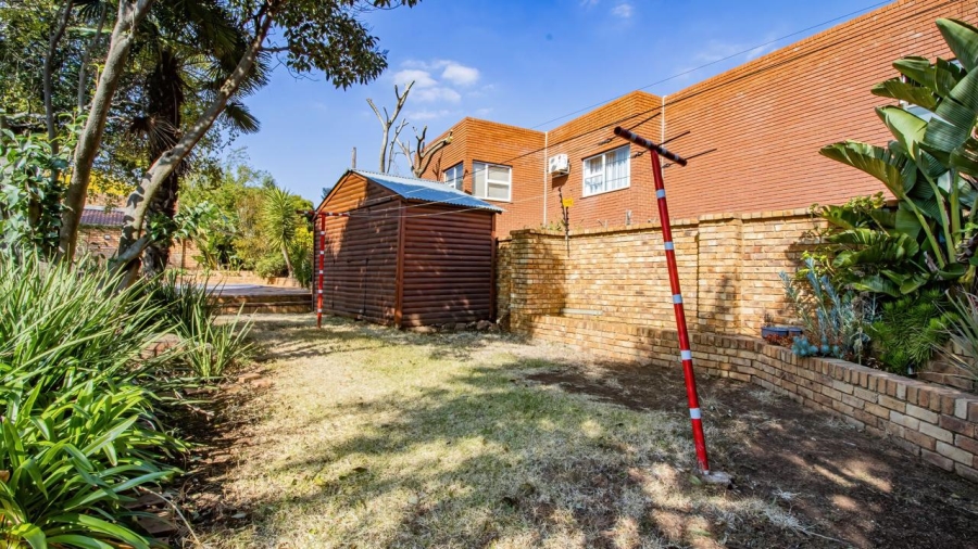 4 Bedroom Property for Sale in Bassonia Gauteng