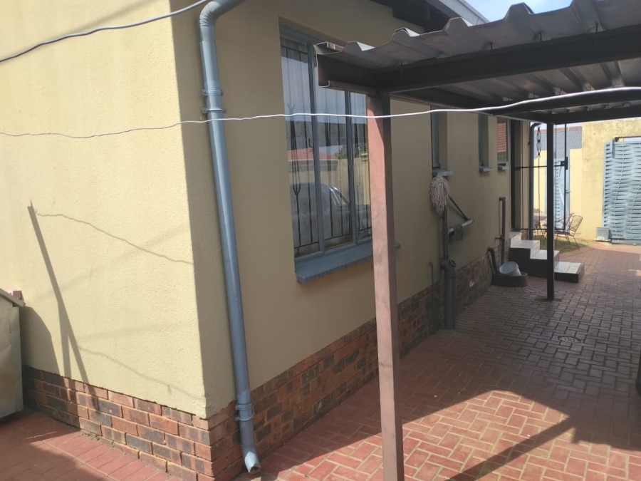 3 Bedroom Property for Sale in Naturena Gauteng