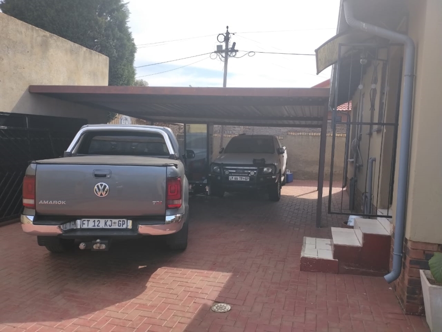3 Bedroom Property for Sale in Naturena Gauteng