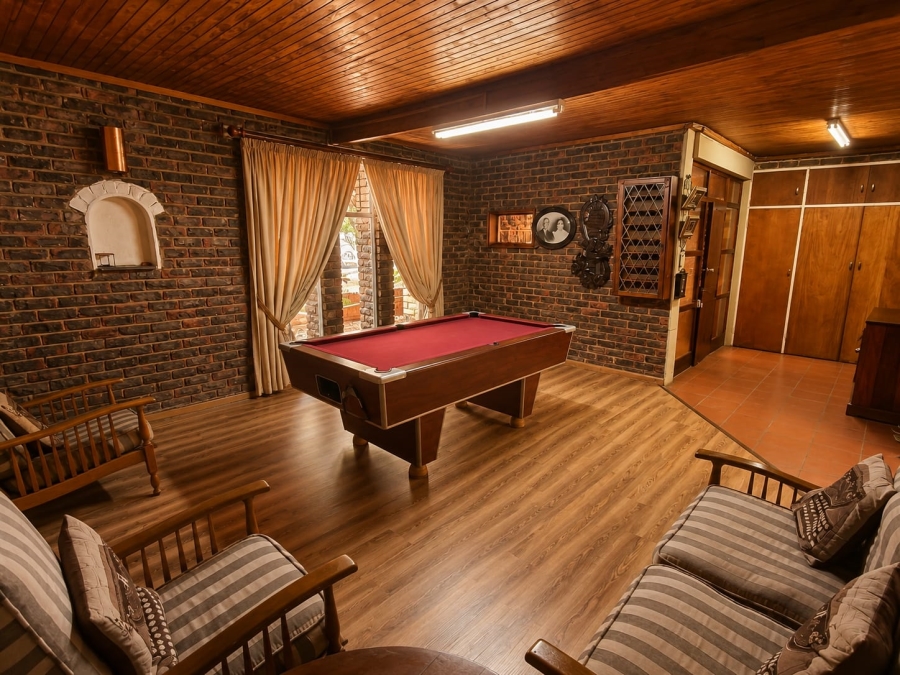 4 Bedroom Property for Sale in Eldoraigne Gauteng