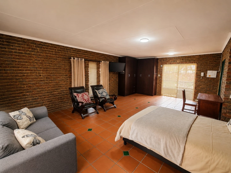 4 Bedroom Property for Sale in Eldoraigne Gauteng