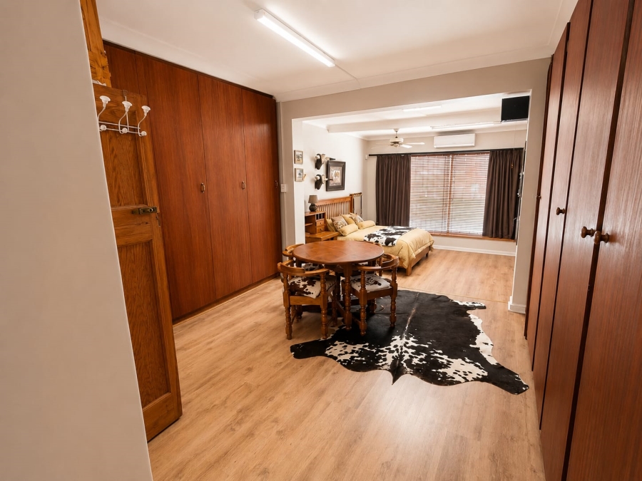 4 Bedroom Property for Sale in Eldoraigne Gauteng