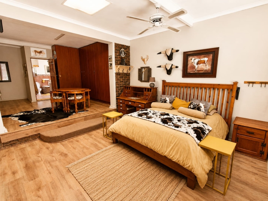 4 Bedroom Property for Sale in Eldoraigne Gauteng