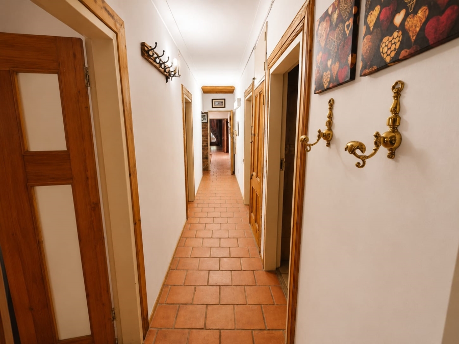 4 Bedroom Property for Sale in Eldoraigne Gauteng