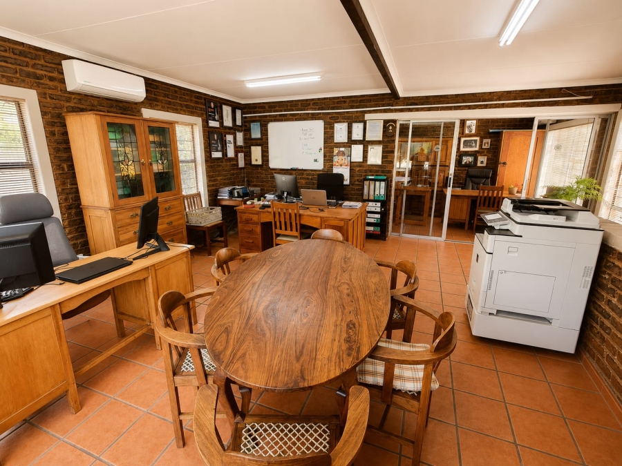 4 Bedroom Property for Sale in Eldoraigne Gauteng
