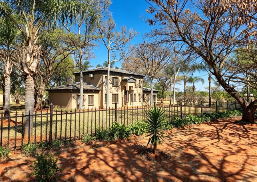 4 Bedroom Property for Sale in Kameeldrift East Gauteng