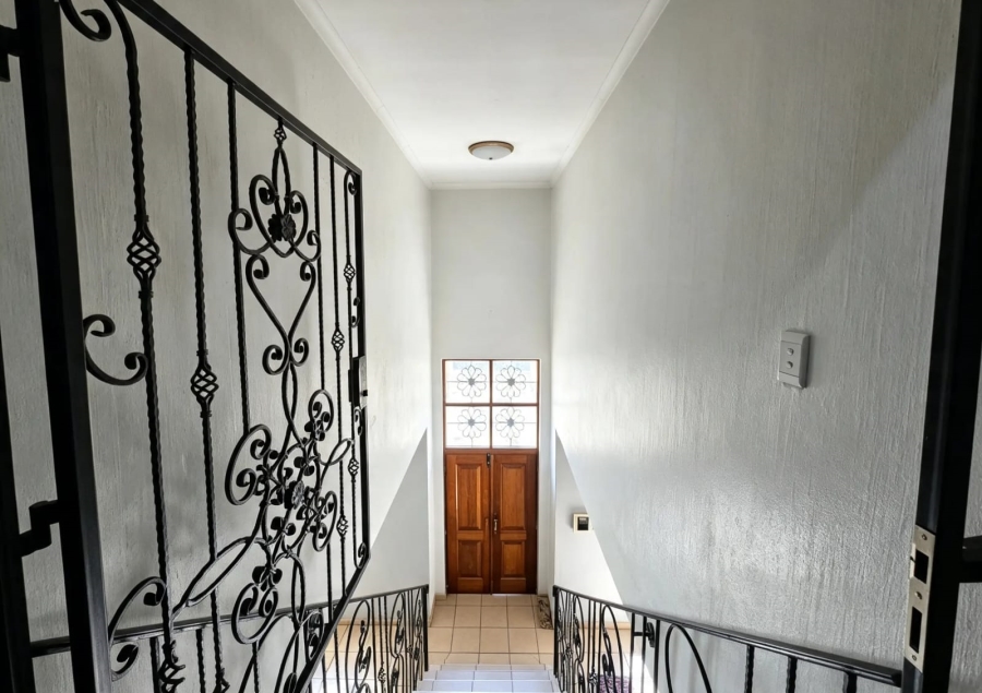 4 Bedroom Property for Sale in Kameeldrift East Gauteng
