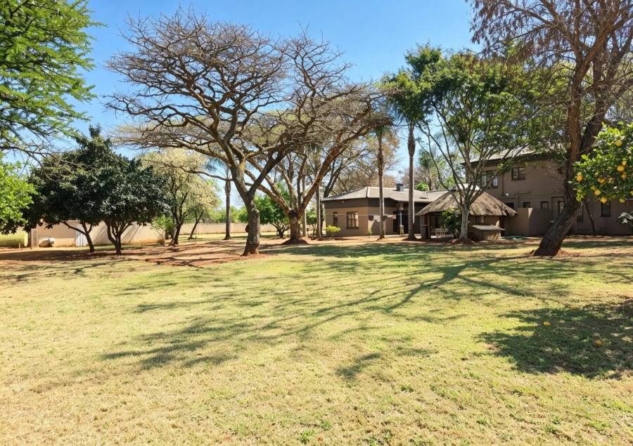 4 Bedroom Property for Sale in Kameeldrift East Gauteng