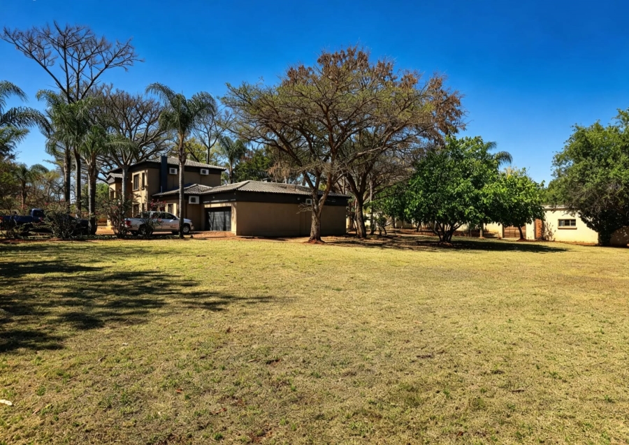 4 Bedroom Property for Sale in Kameeldrift East Gauteng