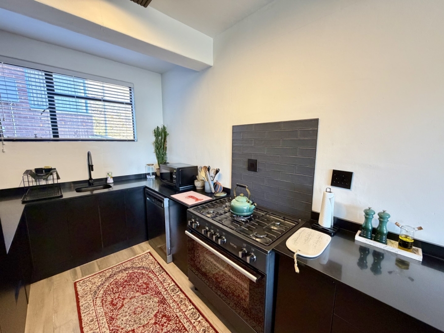 2 Bedroom Property for Sale in Villieria Gauteng