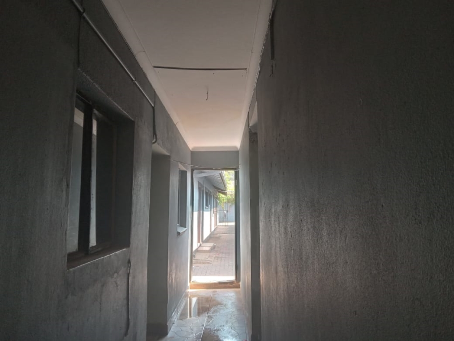 51 Bedroom Property for Sale in Vanderbijlpark SE 7 Gauteng