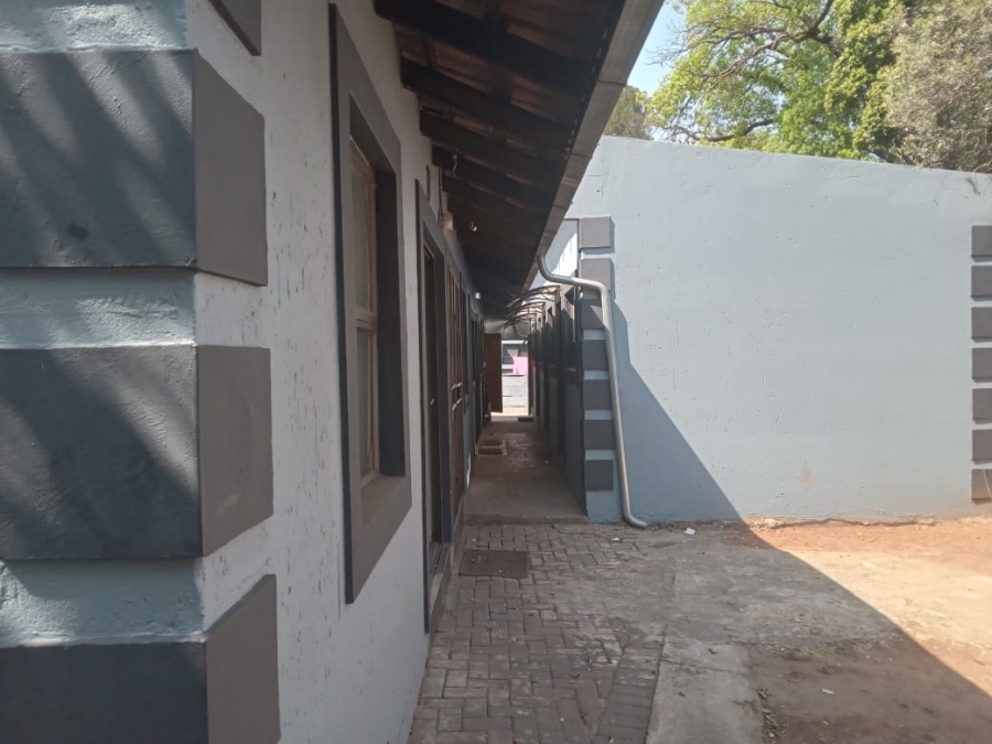 51 Bedroom Property for Sale in Vanderbijlpark SE 7 Gauteng