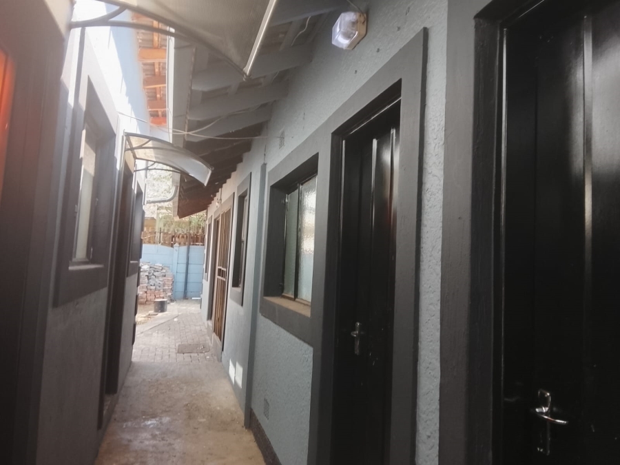 51 Bedroom Property for Sale in Vanderbijlpark SE 7 Gauteng