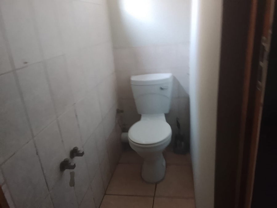 51 Bedroom Property for Sale in Vanderbijlpark SE 7 Gauteng
