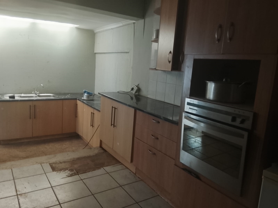 51 Bedroom Property for Sale in Vanderbijlpark SE 7 Gauteng