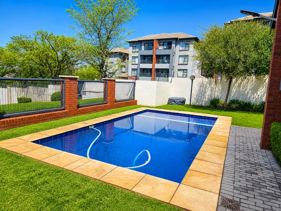 3 Bedroom Property for Sale in Oakdene Gauteng