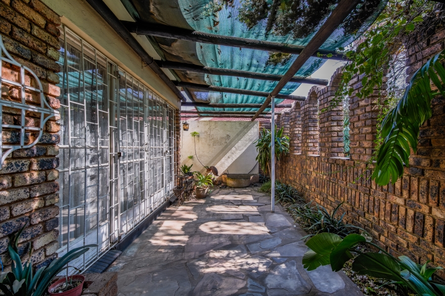 3 Bedroom Property for Sale in Constantia Park Gauteng